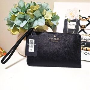 NWT KATE SPADE LUCY MEDIUM L ZIP WRISTLET